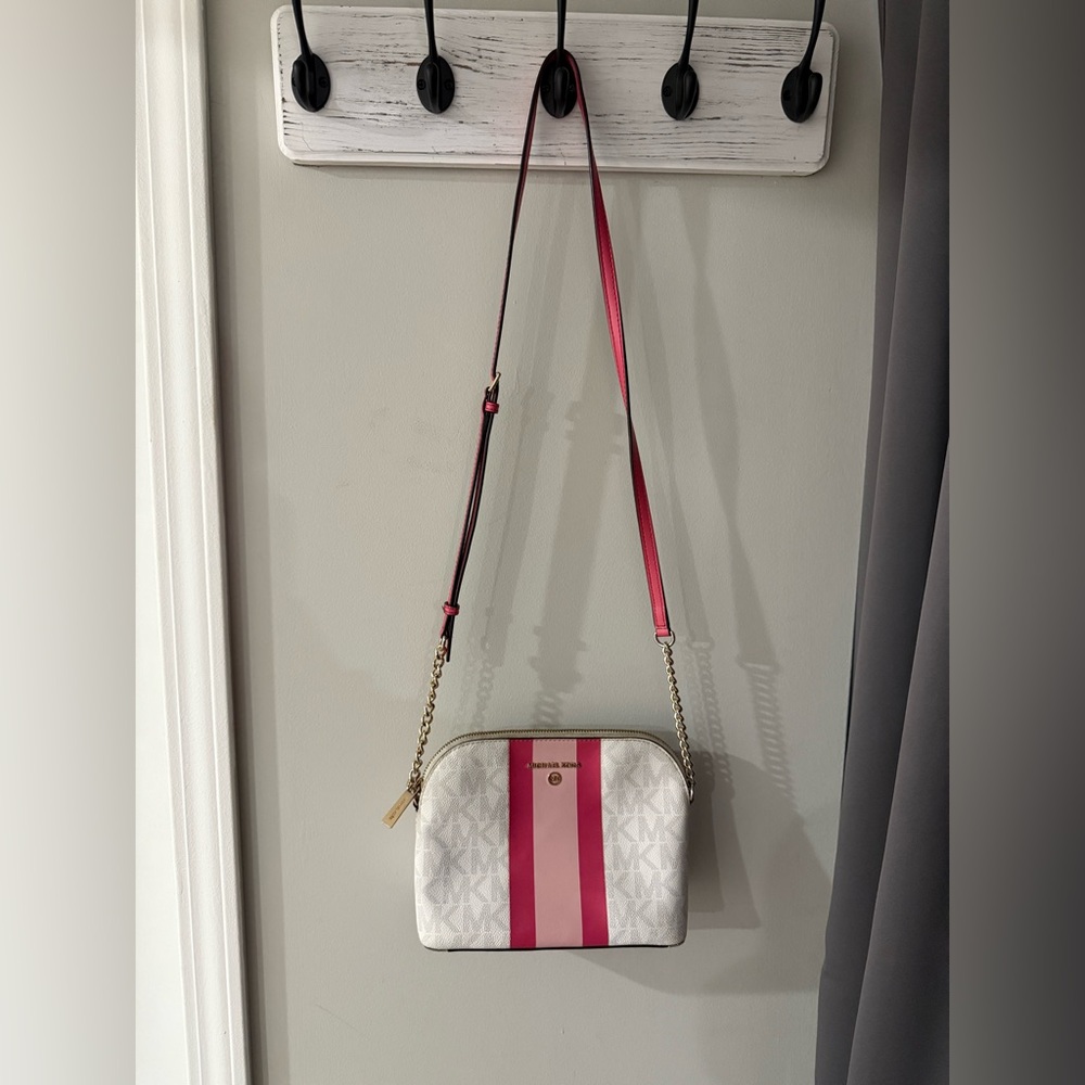 michael kors cindy dome stripe bag